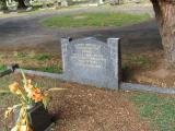 image of grave number 737865